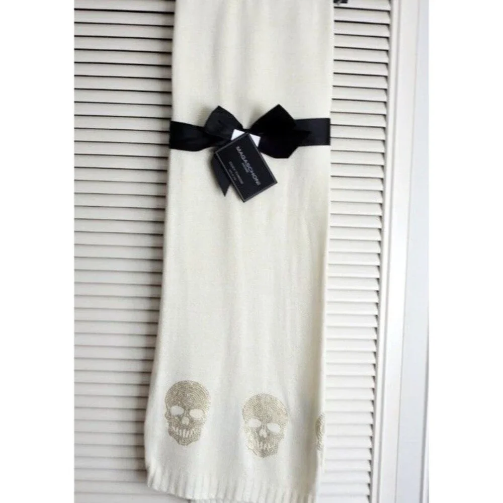 DESIGNER Magaschoni 50x70 Skull Throw Blanket Halloween Dia De Los Muertos #160